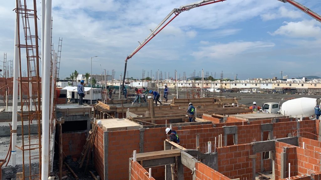 0c990c05-7c77-405a-a659-3e7baf5887f4